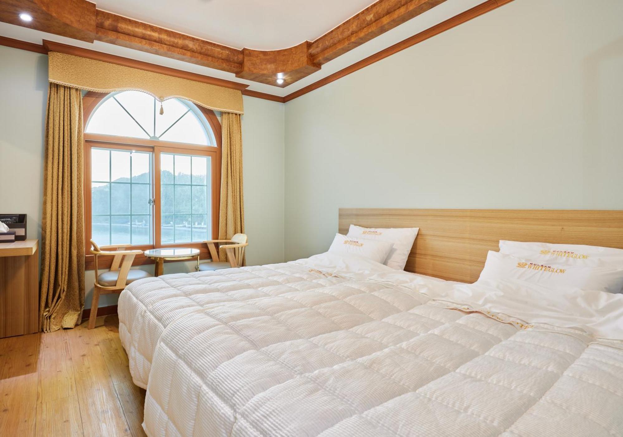 Goheung Hayan Noeul Hotel Eksteriør billede